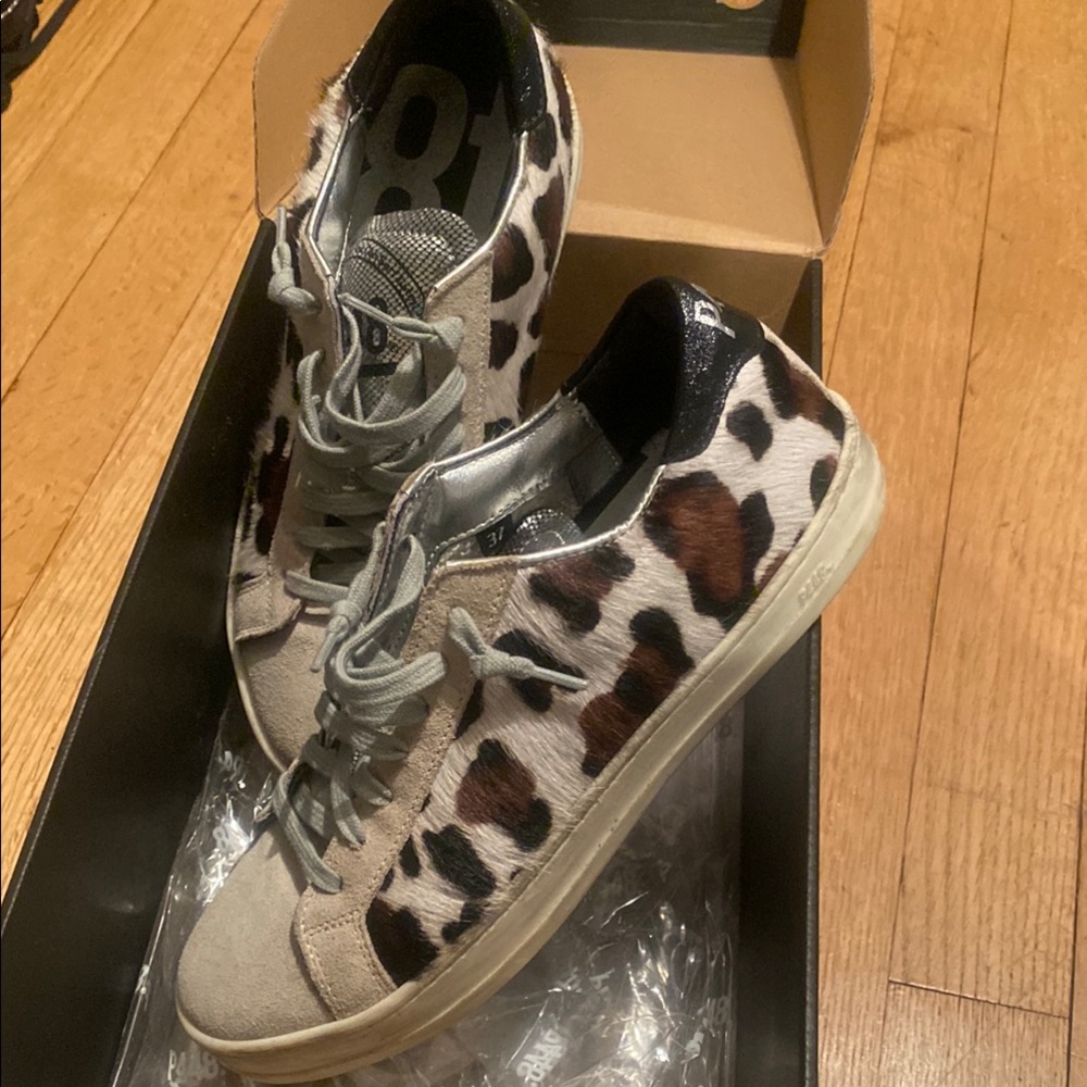 P448 Sneakers